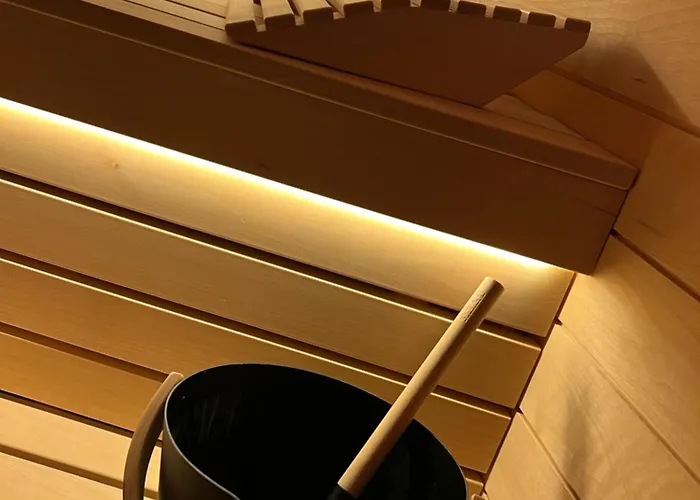 Schoenes Mit Sauna Am Harkebruegger In Der Naehe Von Oldenburg *